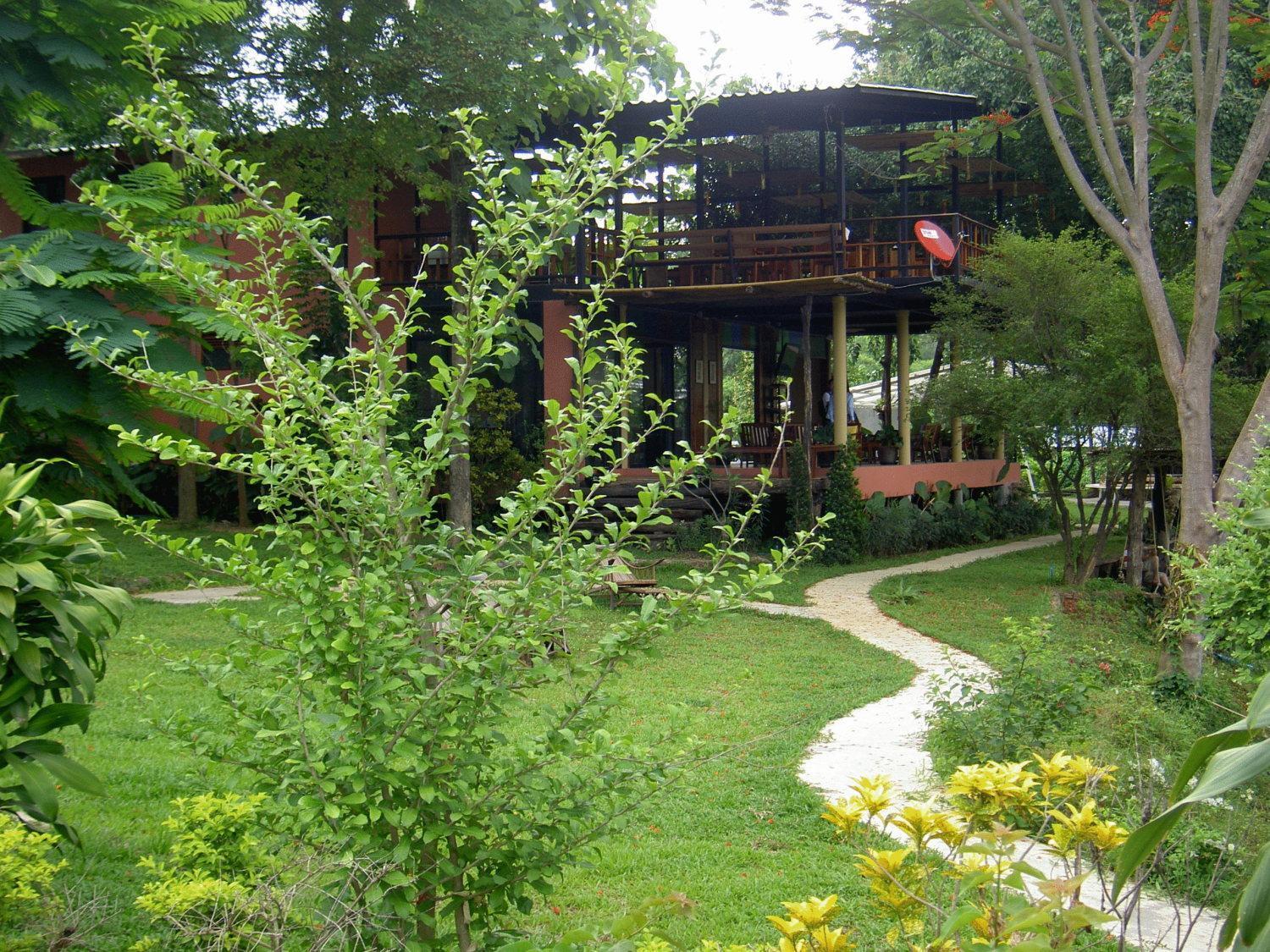 Ban Huai Maenam Noi Boutique Raft Resort, River Kwai מראה חיצוני תמונה
