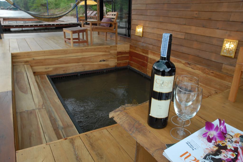 Ban Huai Maenam Noi Boutique Raft Resort, River Kwai מראה חיצוני תמונה