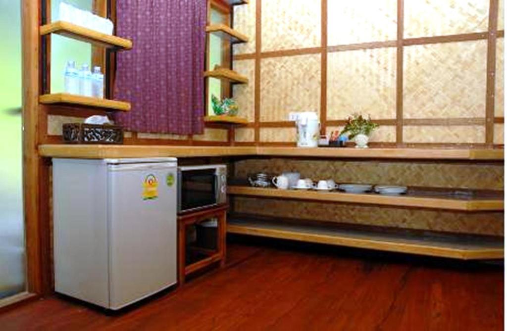 Ban Huai Maenam Noi Boutique Raft Resort, River Kwai חדר תמונה