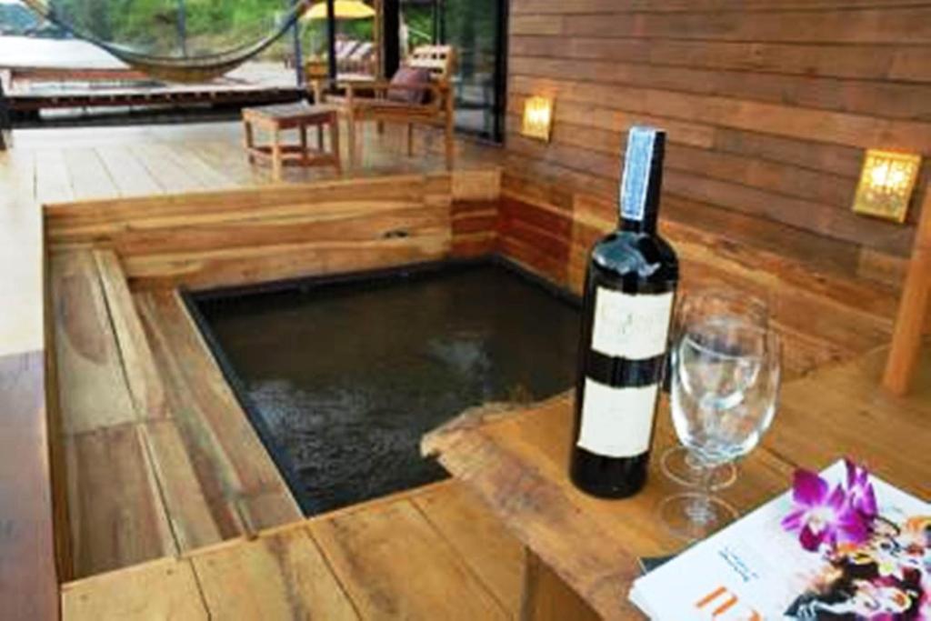Ban Huai Maenam Noi Boutique Raft Resort, River Kwai חדר תמונה